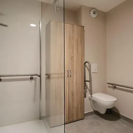 Accessible Pmr Avec Jardin Et Parking Couvert, Proche Des Pistes - Fr-1-858-8 Apartman *