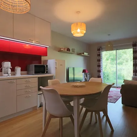 Accessible Pmr Avec Jardin Et Parking Couvert, Proche Des Pistes - Fr-1-858-8 Apartman